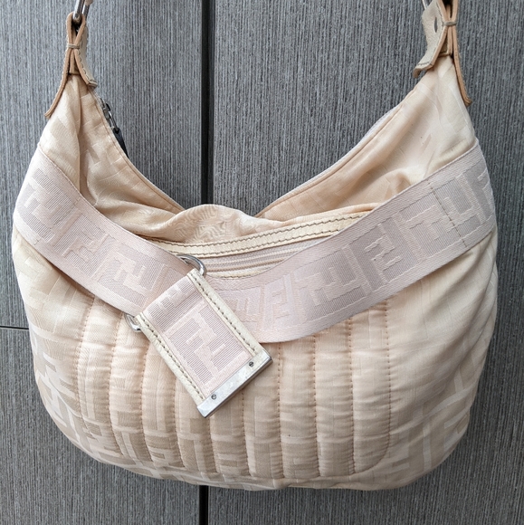 Fendi: Zucca Jacquard FF Monogram Pink Blend Adjustable Bag - Picture 5 of 16